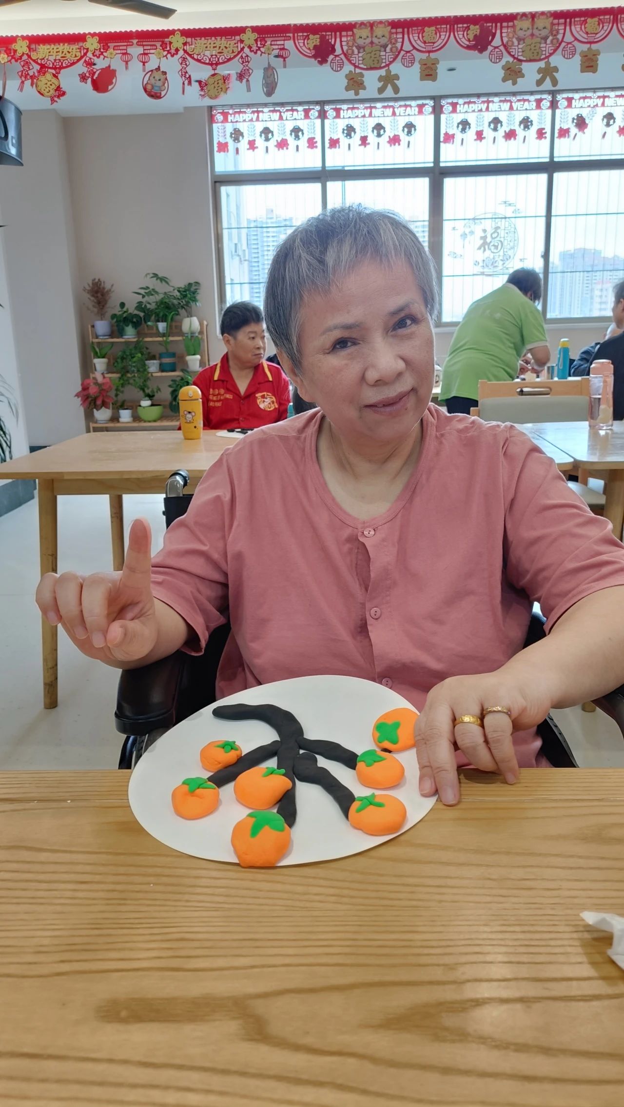 惠康康养|“柿柿如意，好柿成霜”霜降粘土DIY主题活动