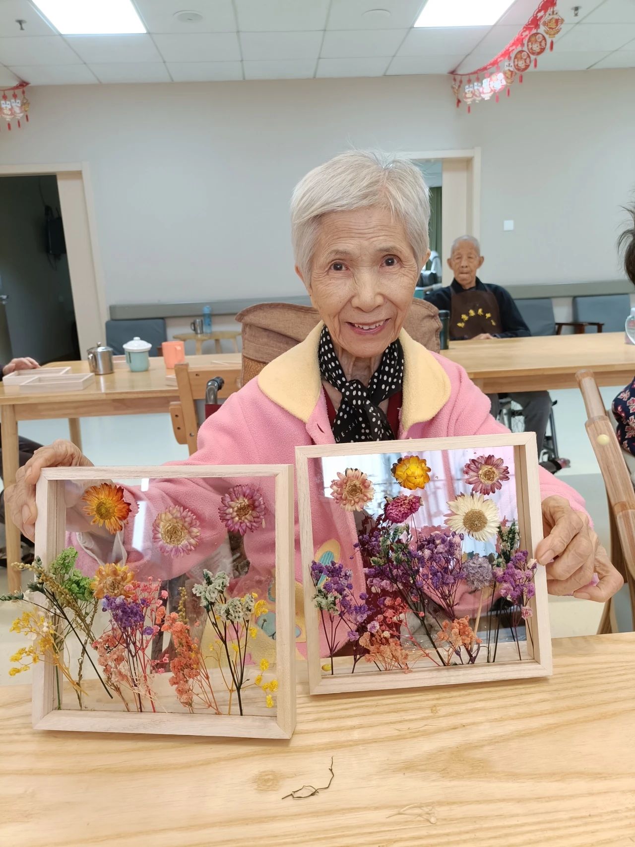 惠康康养|“巧手生花，框住美好”DIY干花相框主题活动
